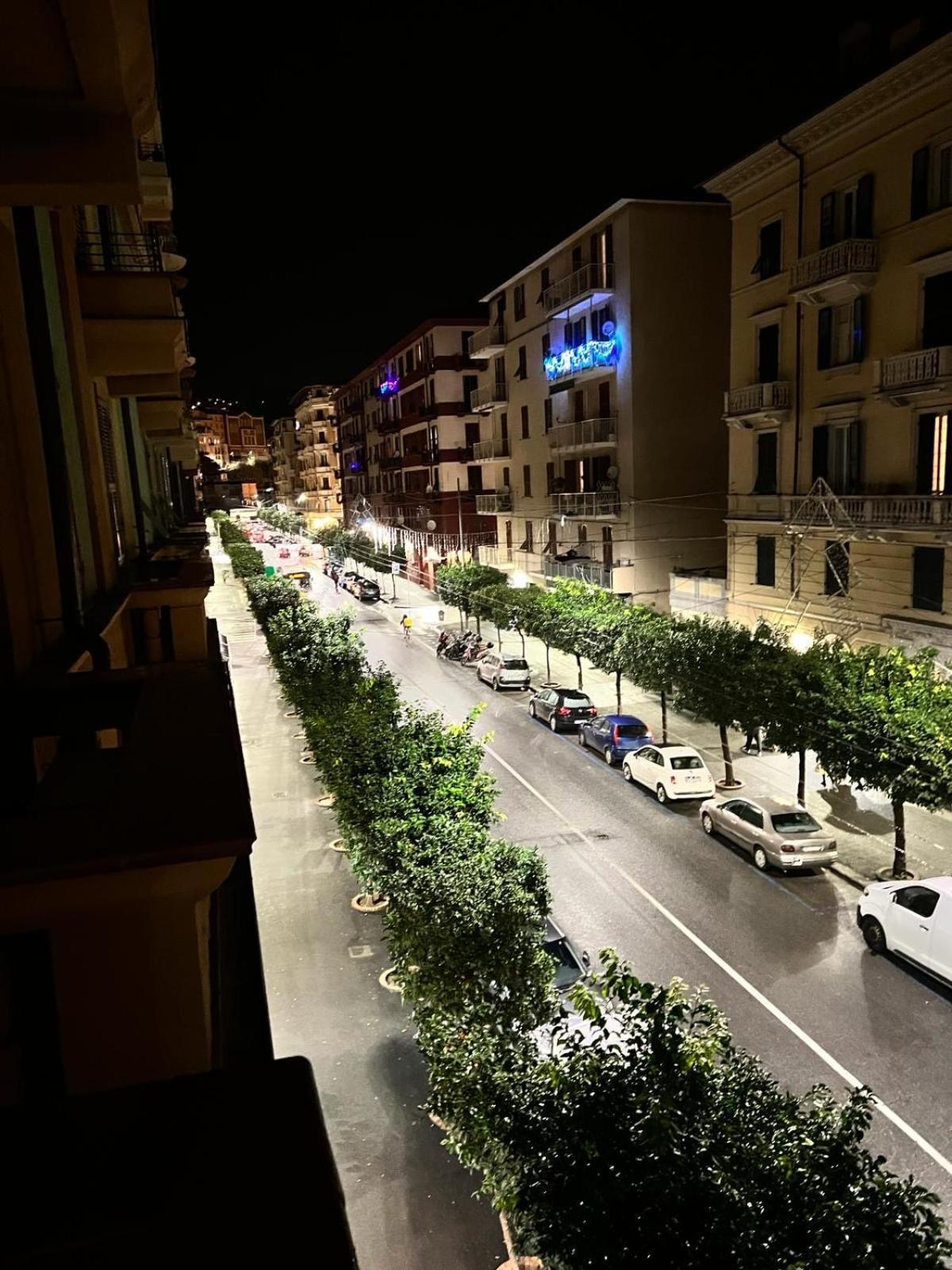 Casa Di Esti Apartment La Spezia Luaran gambar