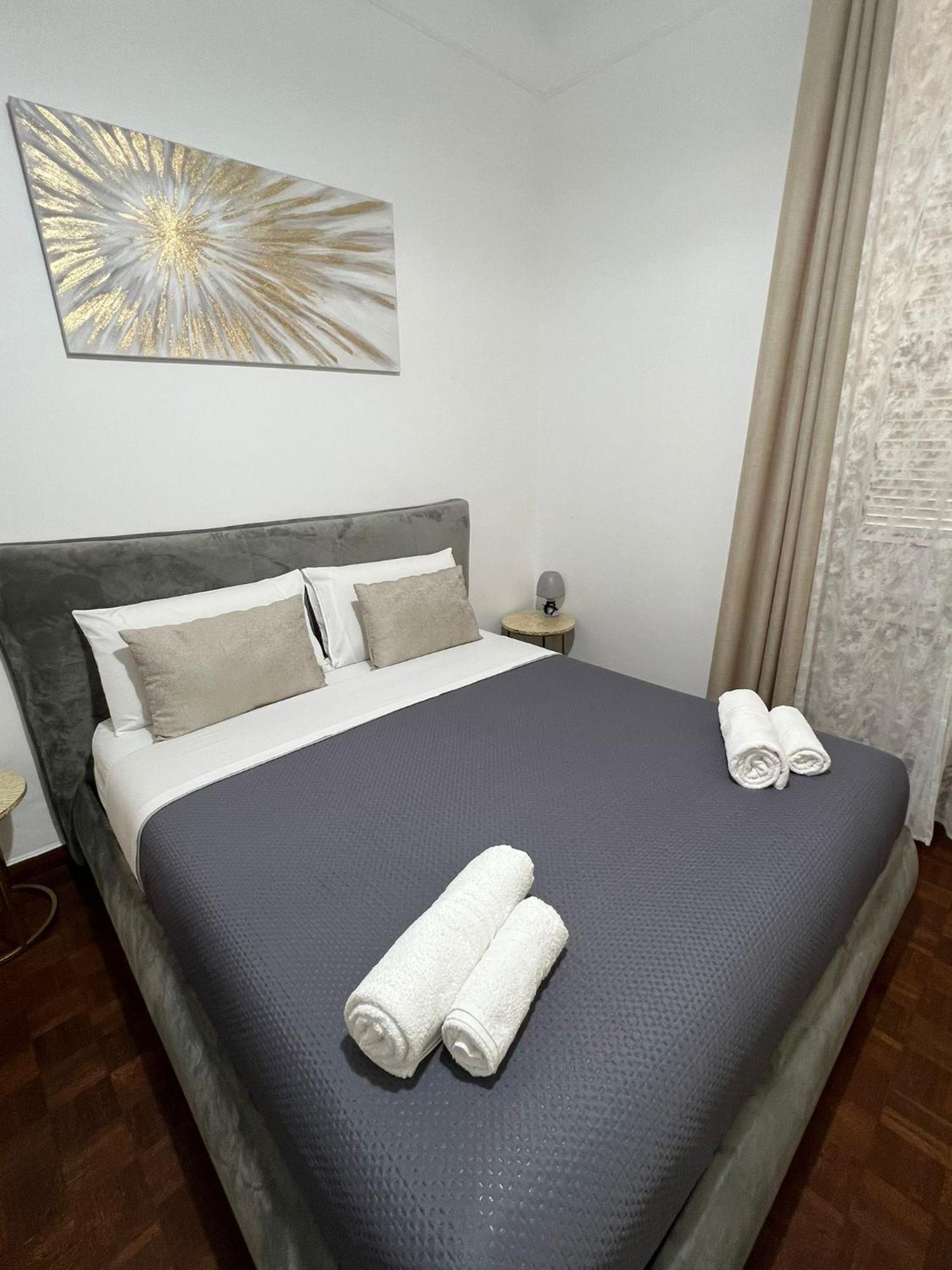 Casa Di Esti Apartment La Spezia Luaran gambar